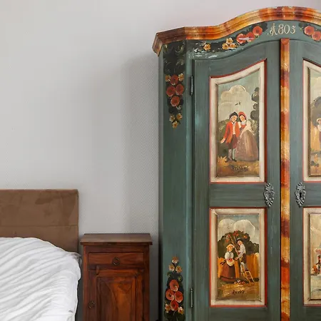 Ams Boutique كلوج-نابوكا